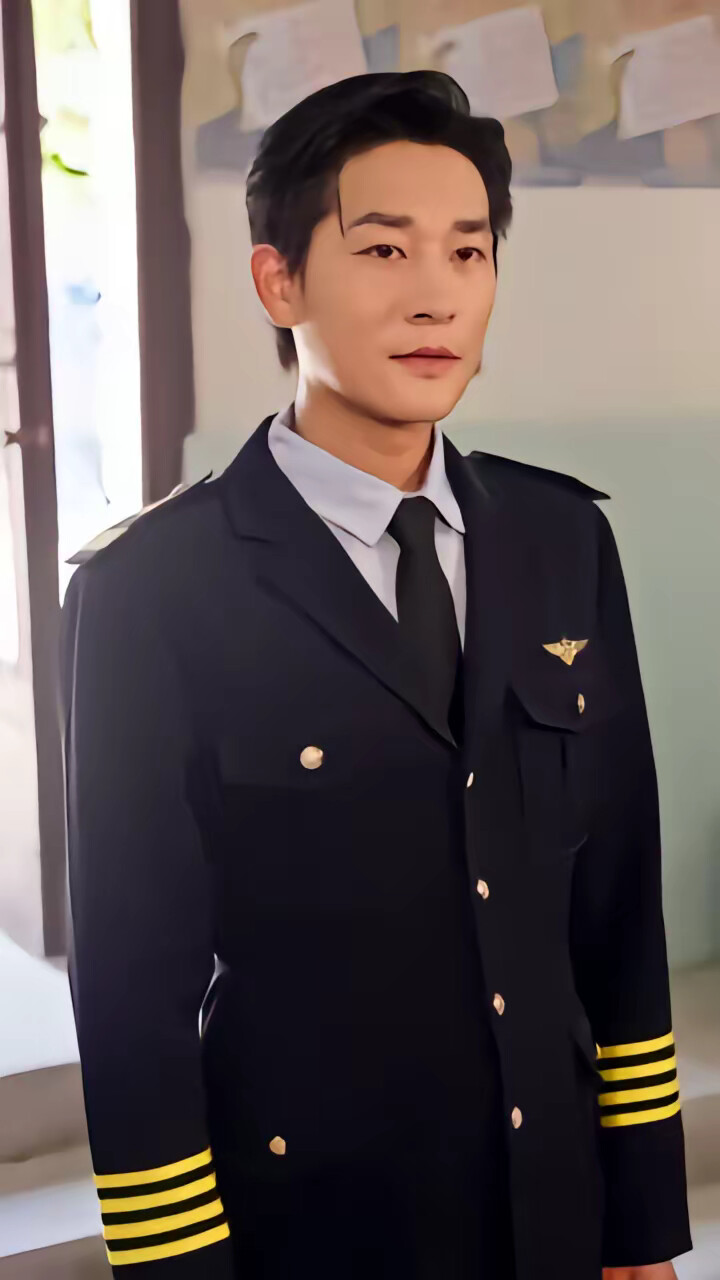 《重生七零：小夫人又把机长撩红温了》剧照