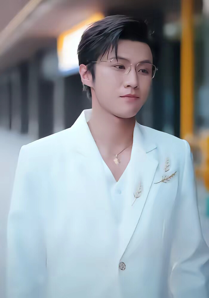 《宠女老爹，回国后横扫一切》剧照