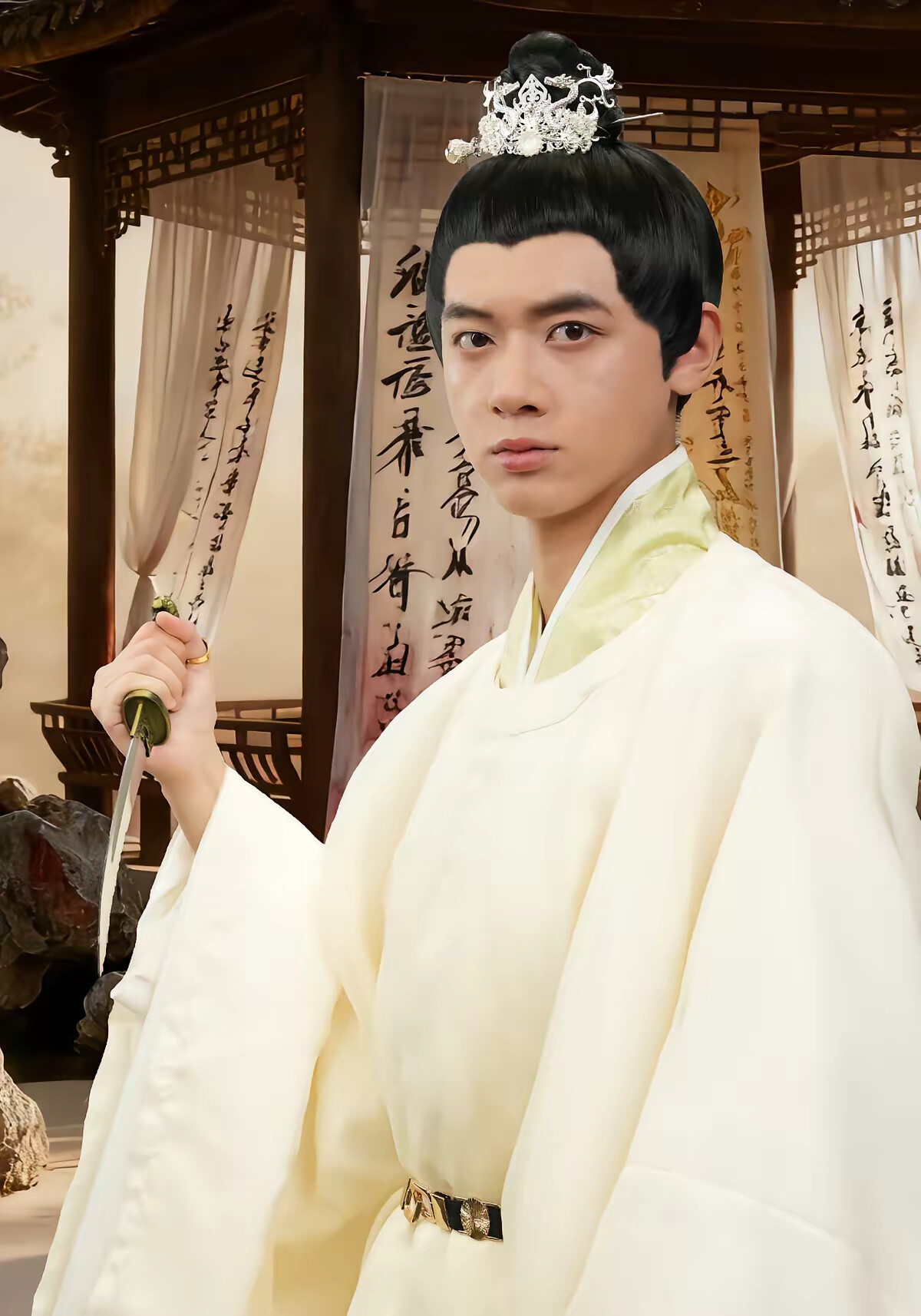 《隔壁判官他不守男德》剧照