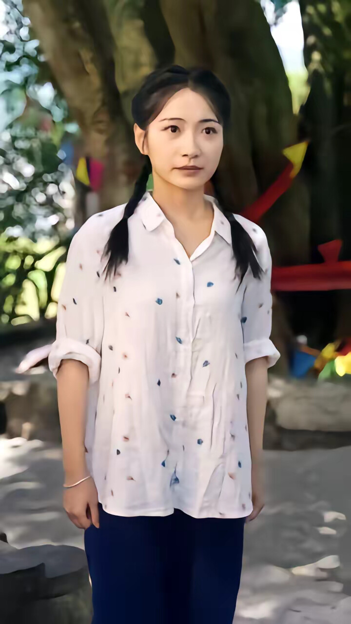 《八零小辣媳：我家大佬有金矿》剧照