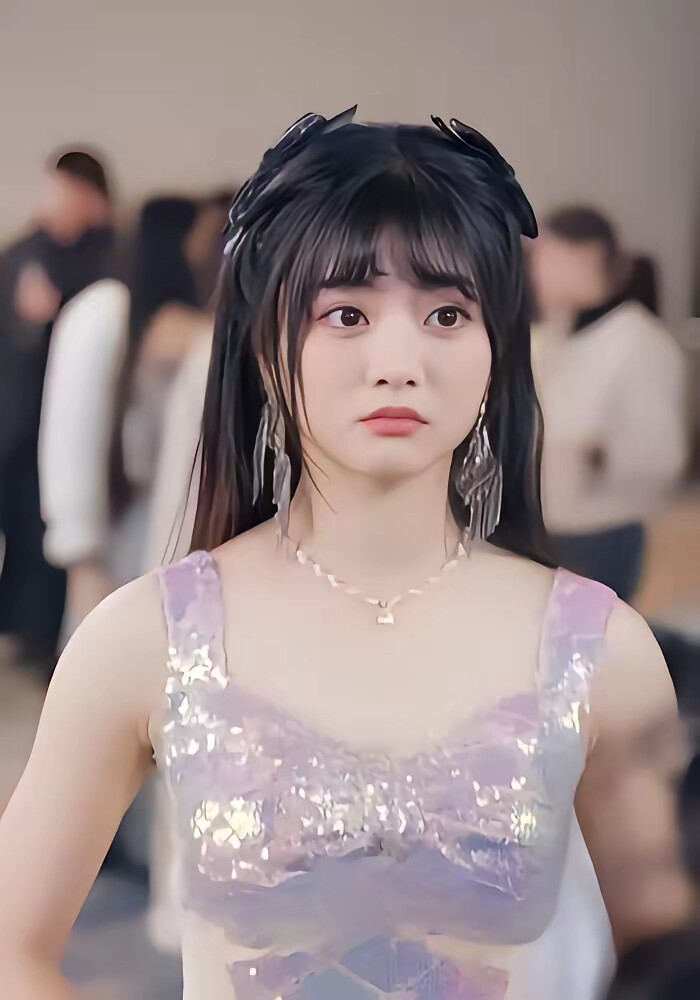 《家人们读我心声后人设崩塌》剧照