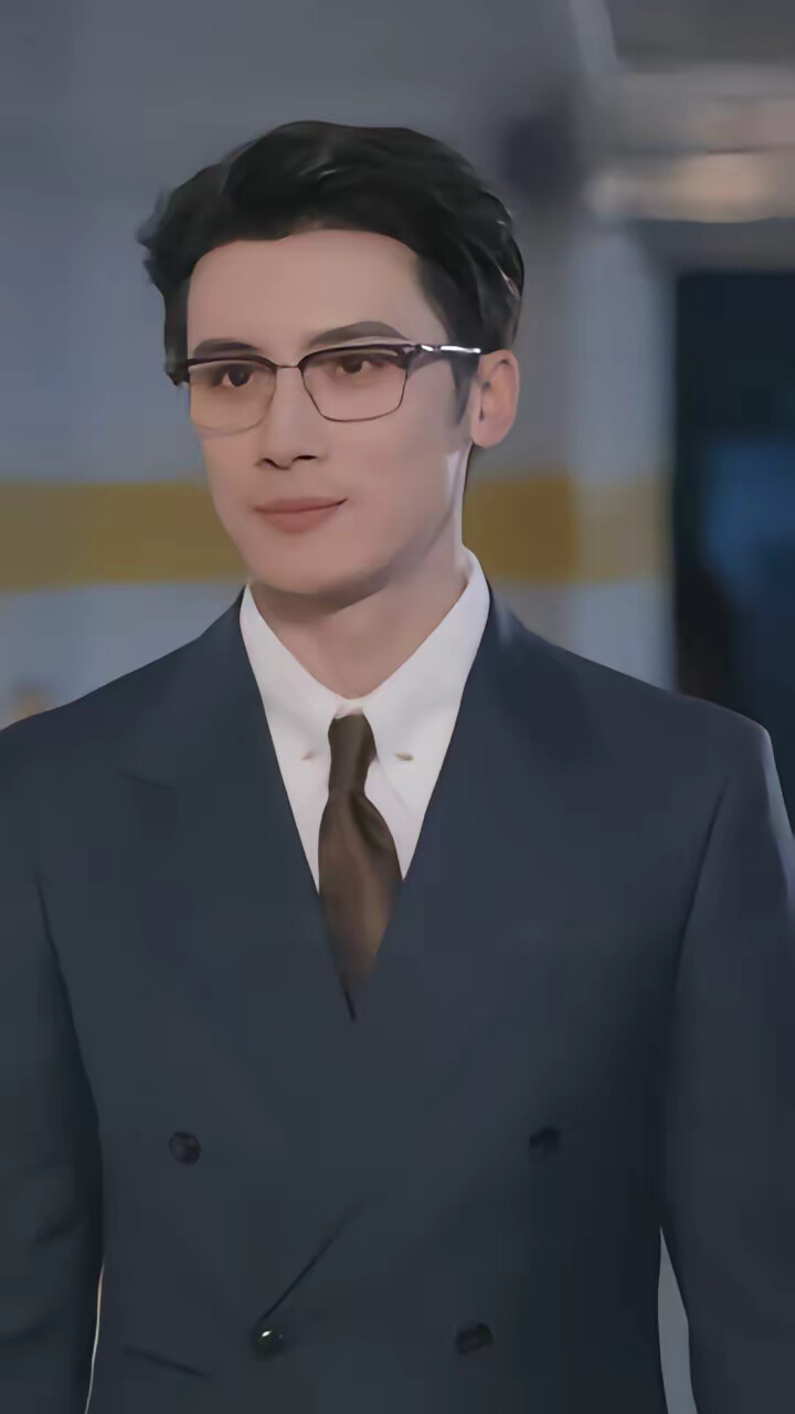 《予你微光》剧照