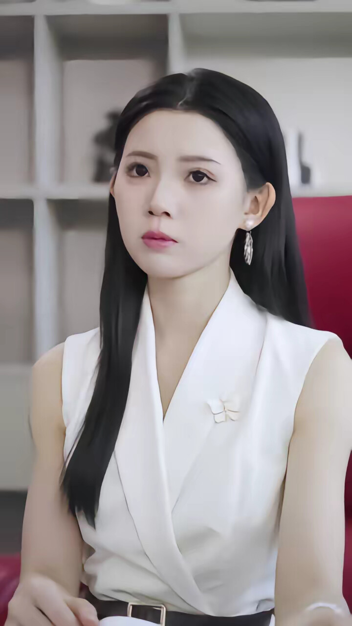 《夫人倒追，季先生马甲不要了》剧照