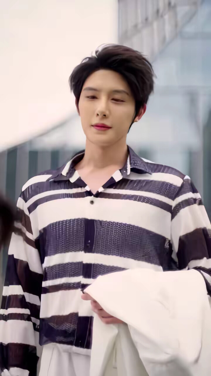 《狗一样可爱的老板》剧照