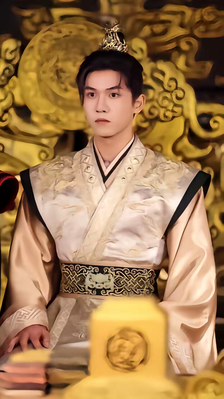 《苟在深山，女儿把我吹成神》剧照