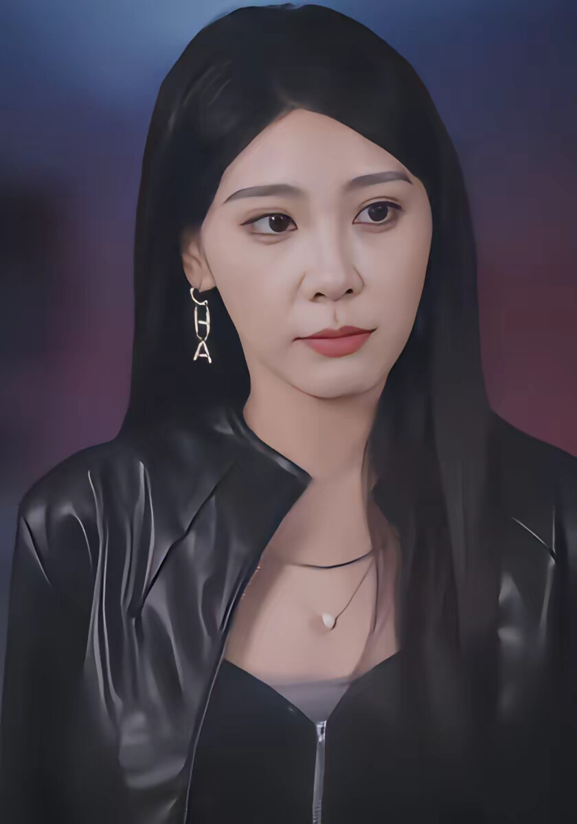 《化身酒剑仙,和校花煮酒论剑》剧照