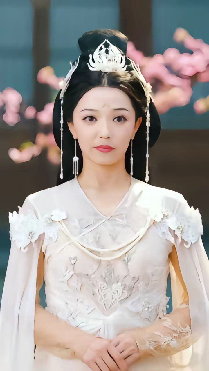 《她修仙的，你惹她干嘛》剧照