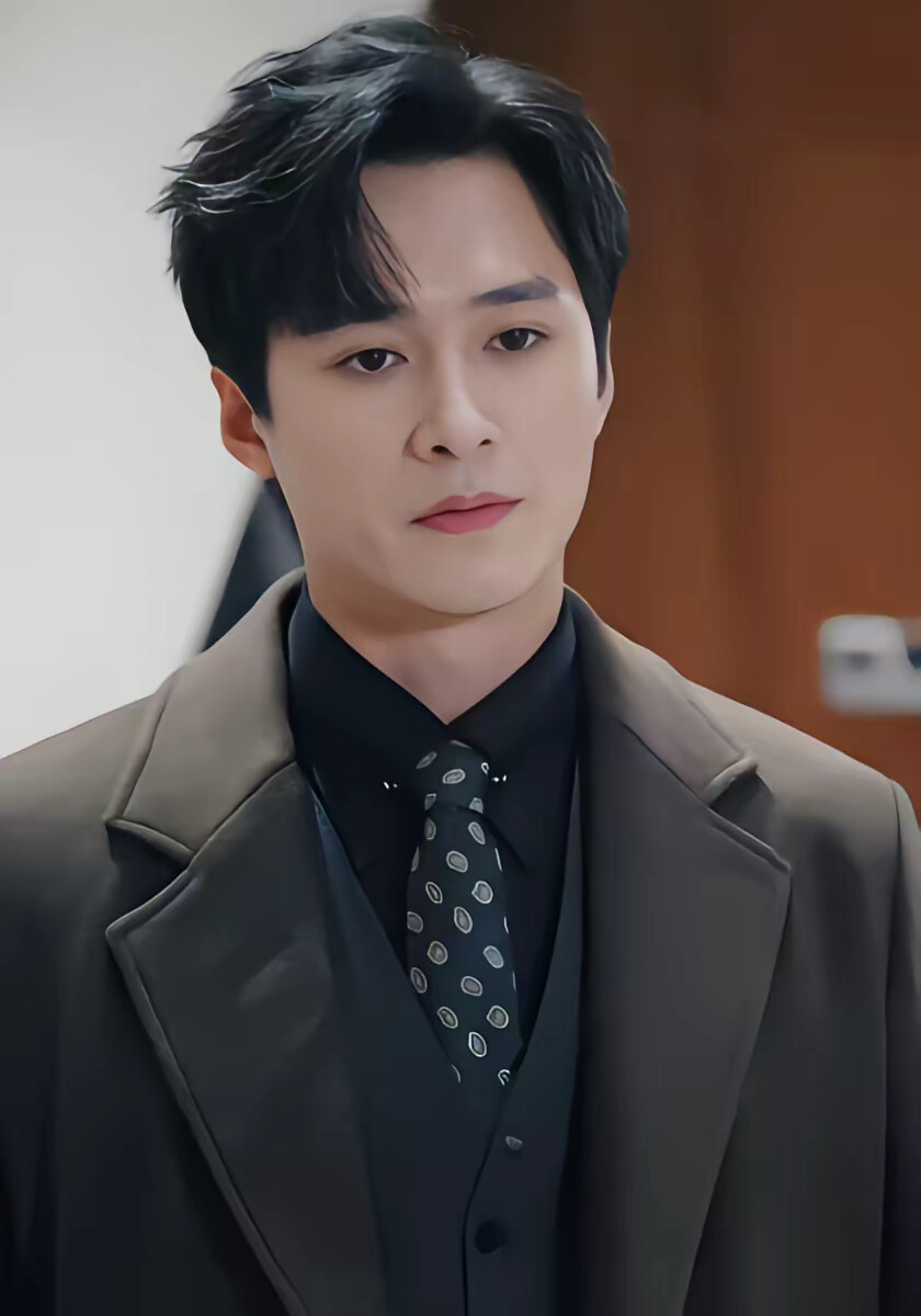 《遇见心软的神》剧照