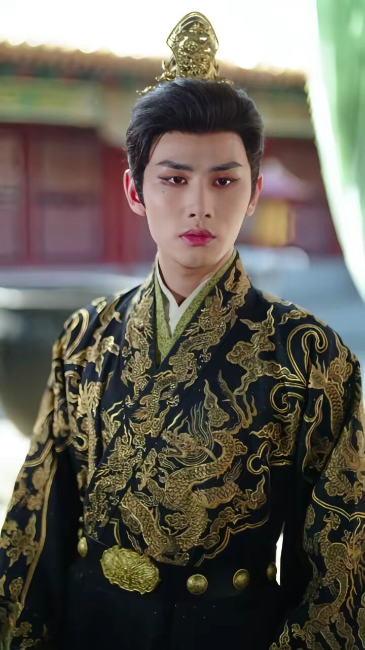 《山河烬：将女为凰》剧照