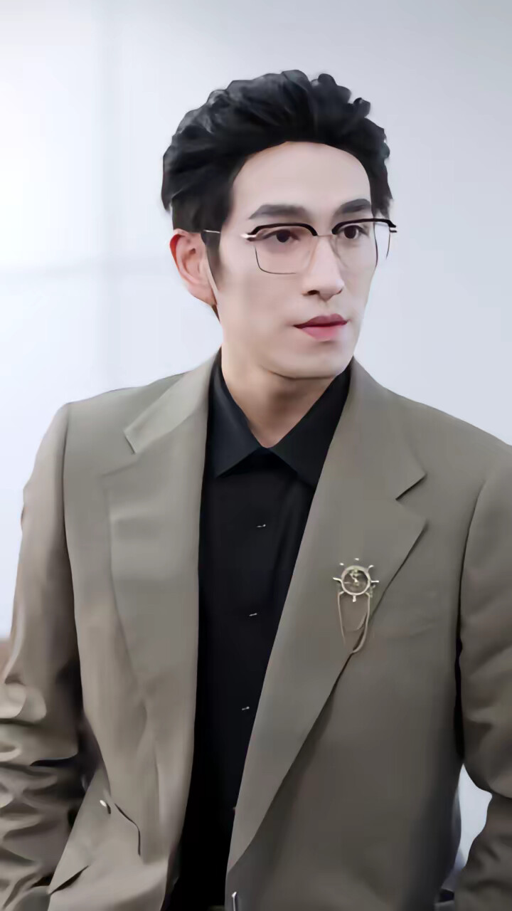 《傅总请别纠缠不休》剧照