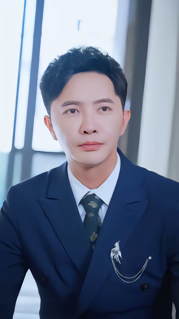 《错位偿还》剧照