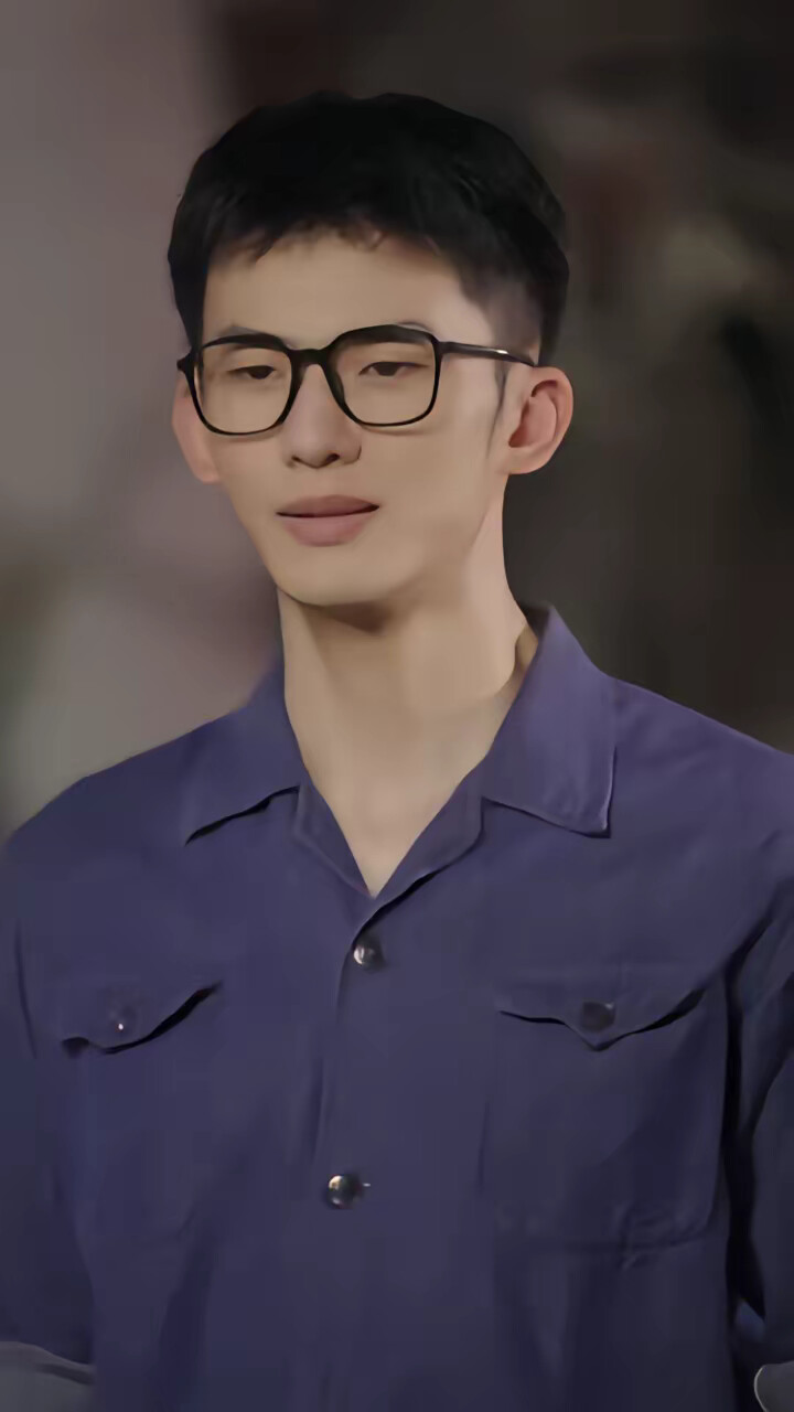 《泼辣厂花》剧照