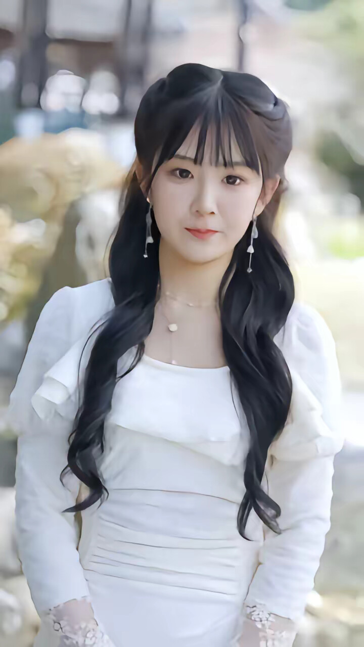 《成仙在即，师父拿出百封婚书》剧照