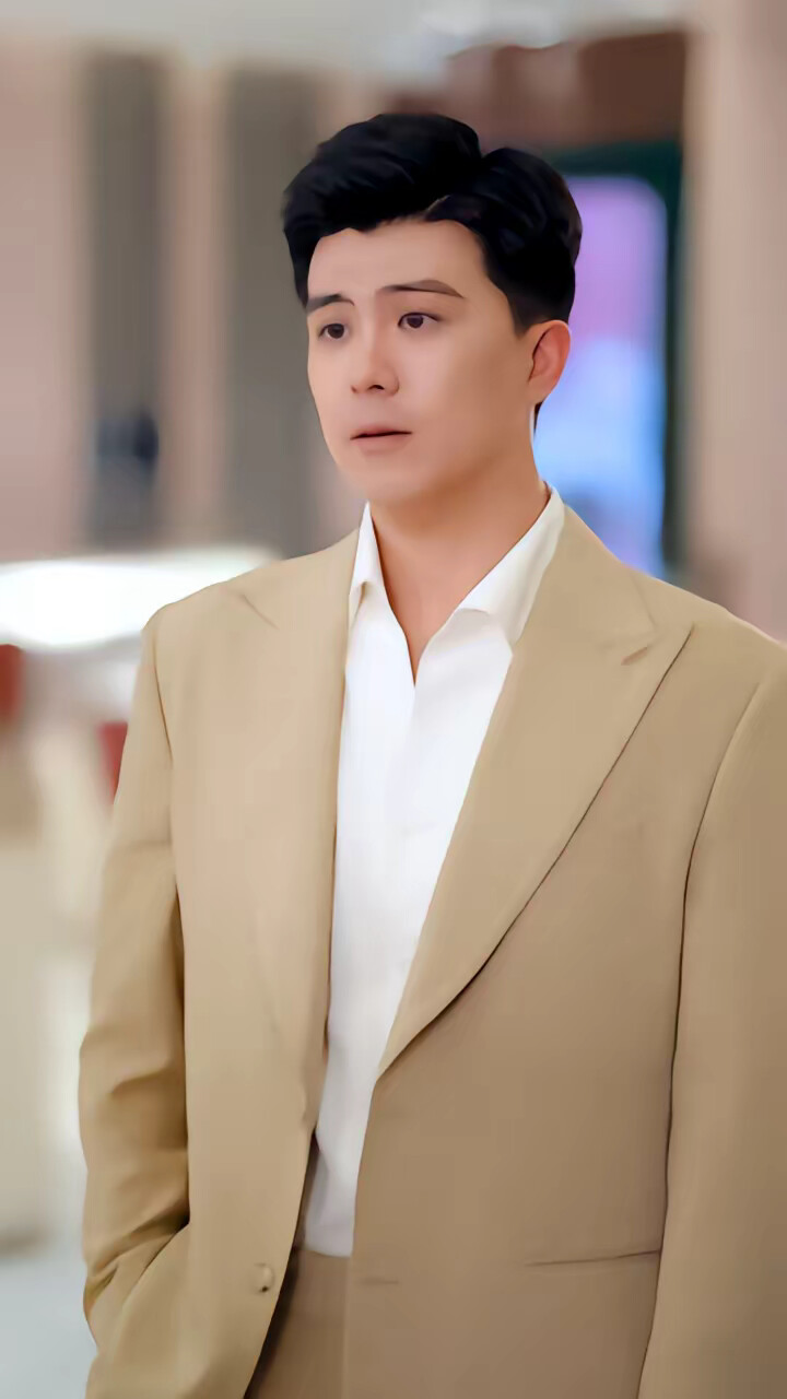 《助女系统：从离婚到人生赢家》剧照