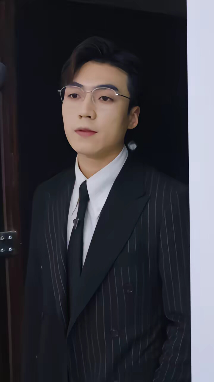 《一胎双宝，千亿爹地超宠妻！》剧照