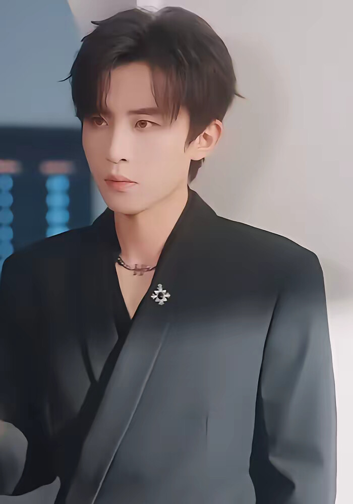 《黑莲花养成手册》剧照