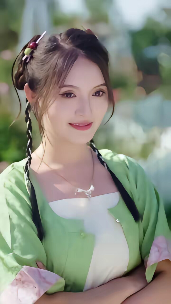 《全网黑的我靠种田爆红了》剧照