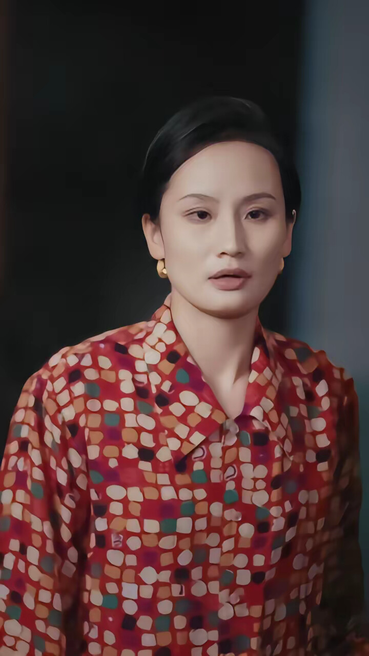 《八零：家属院来了个异域大美人》剧照