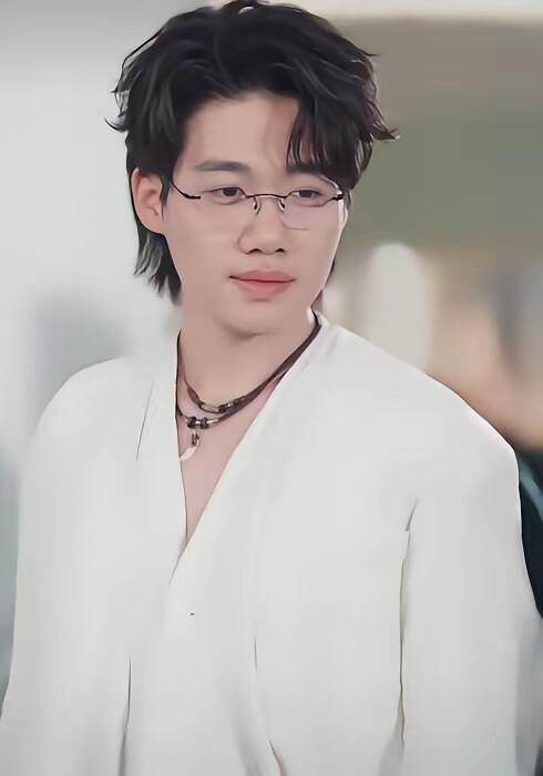 《八岁家主，契约老祖当宠物》剧照