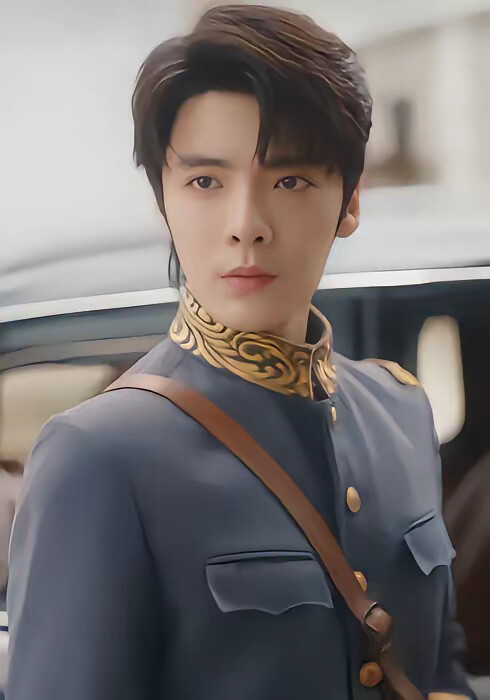 《绯色申城》剧照