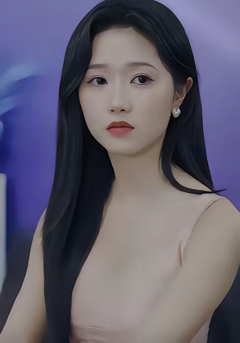 《直播掉马后全世界求我出山》剧照