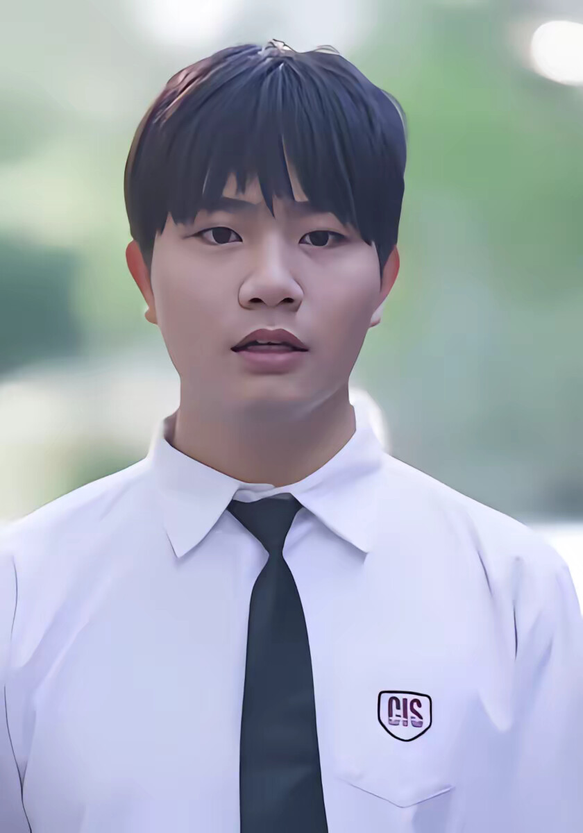 《重生：拒绝当舔狗，女神校花急了》剧照