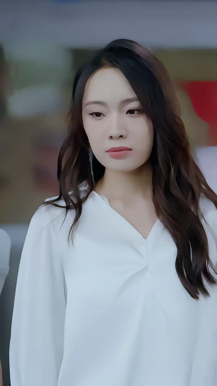 《新来的冰山男神竟是女CEO》剧照