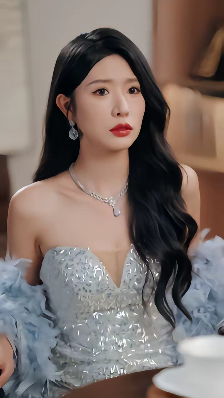 《暴力罗曼史》剧照