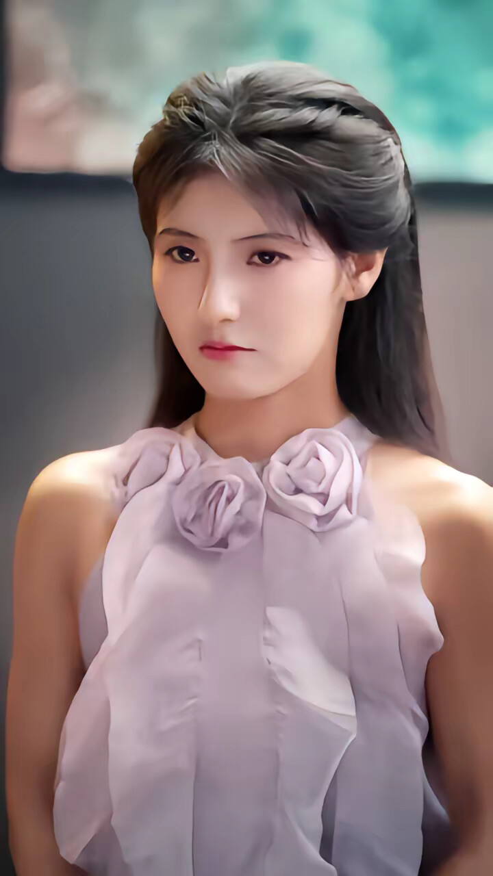 《娇藏蔷薇》剧照