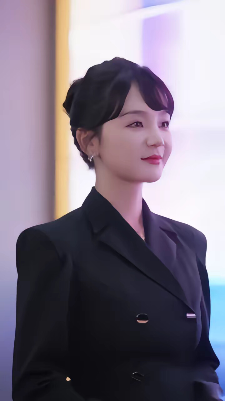 《南山可采莓》剧照