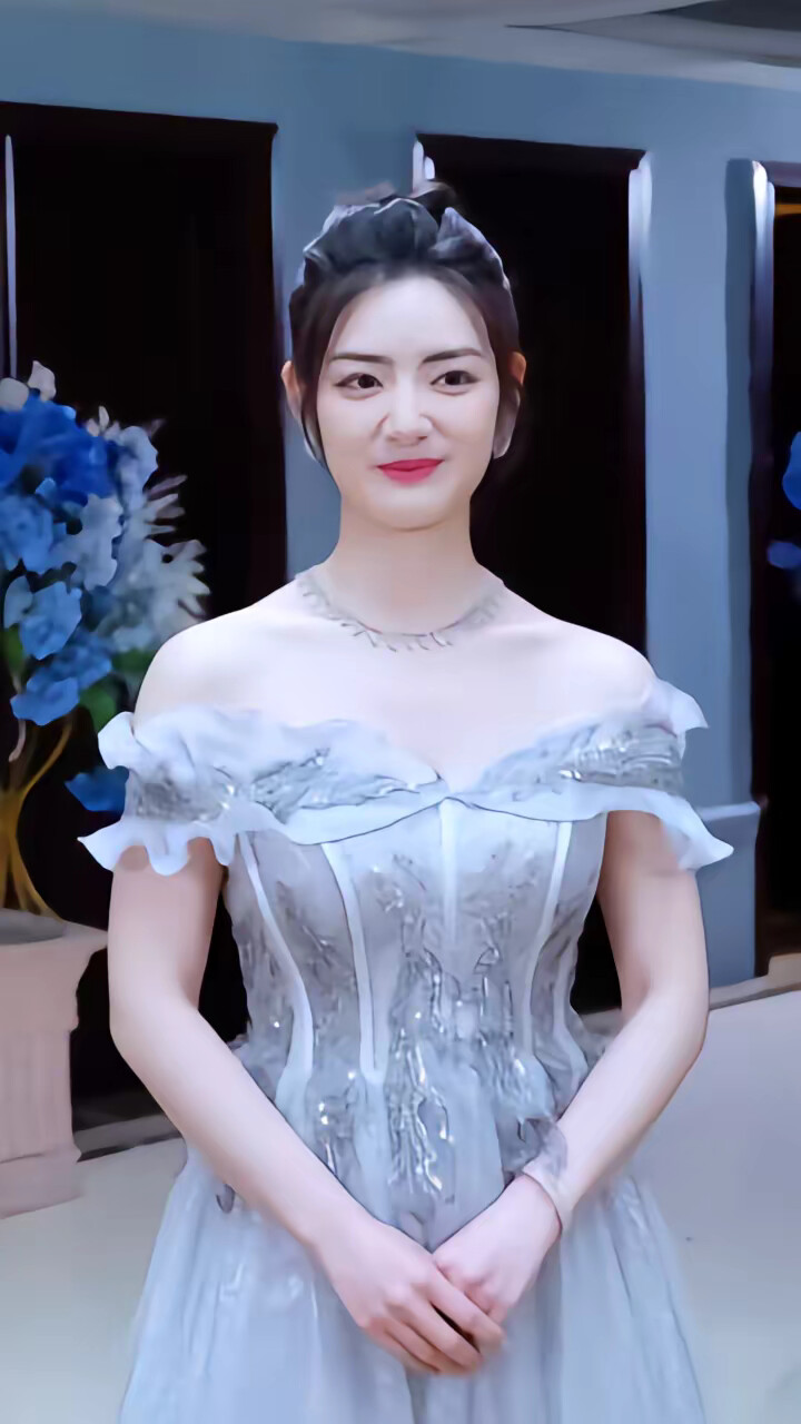 《弃我如尘，嫁你为珍》剧照