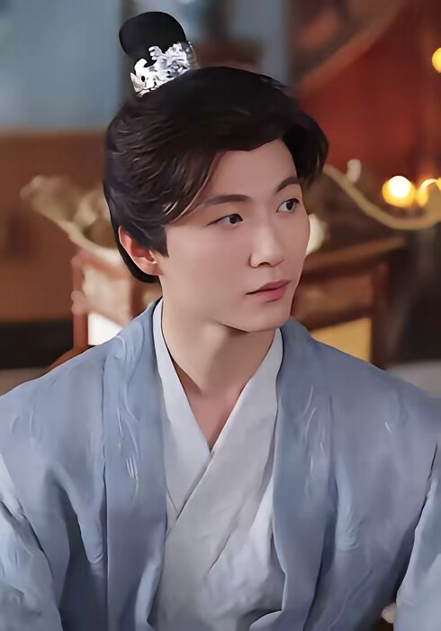 《昭昭明月探君心》剧照