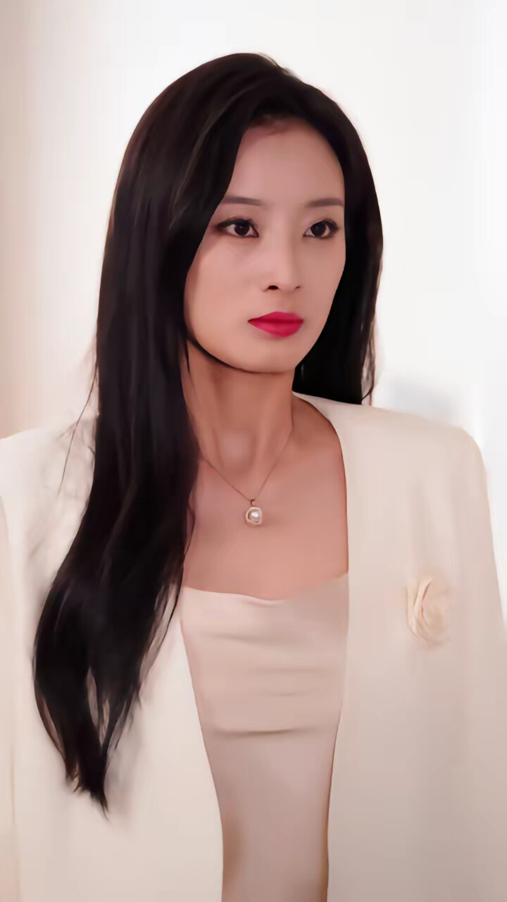 《妄想蔷薇》剧照