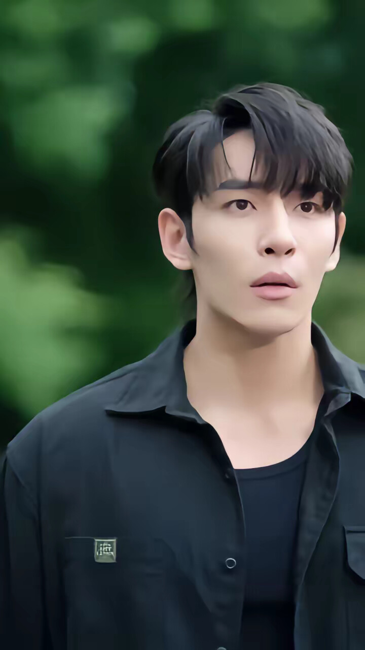 《报告苏总，您找的赘婿是龙神殿主》剧照