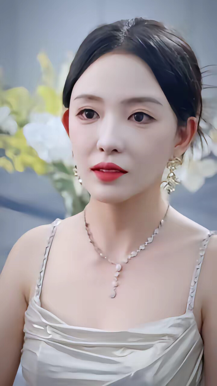 《拒绝恋爱脑后我美又飒》剧照