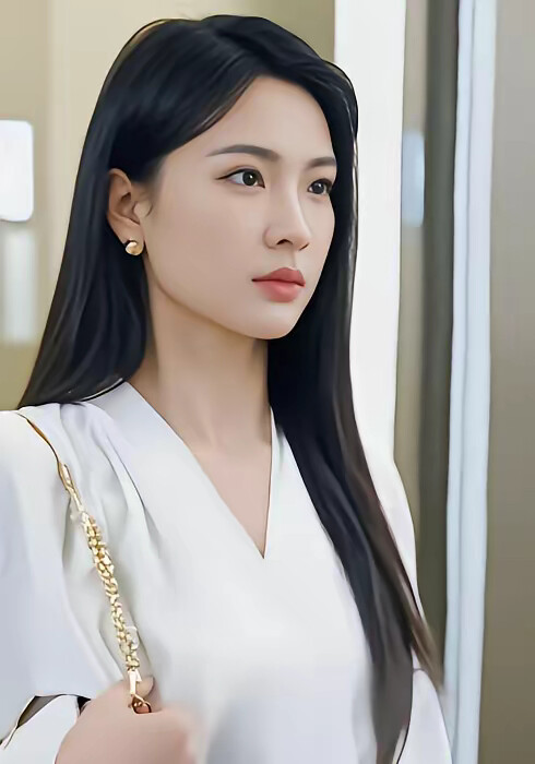 《偏偏要哄你》剧照