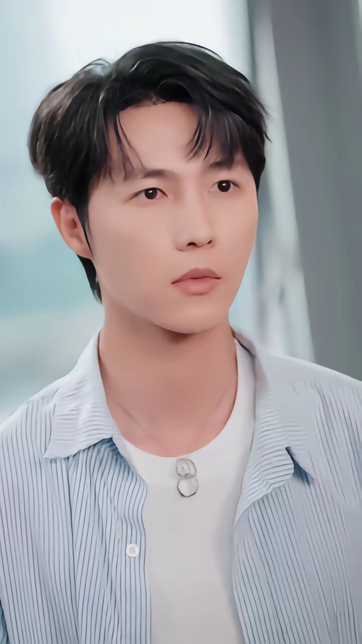 《情似繁花渐落》剧照