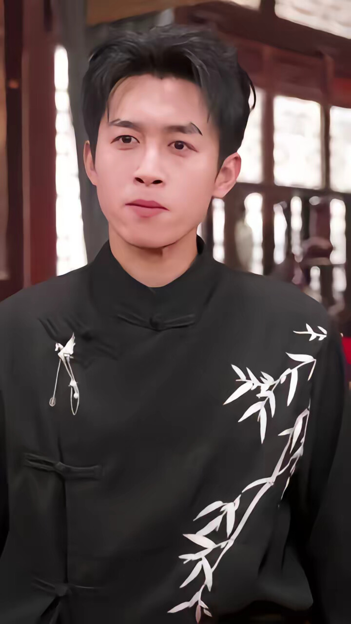 《闪婚后我实力藏不住了》剧照