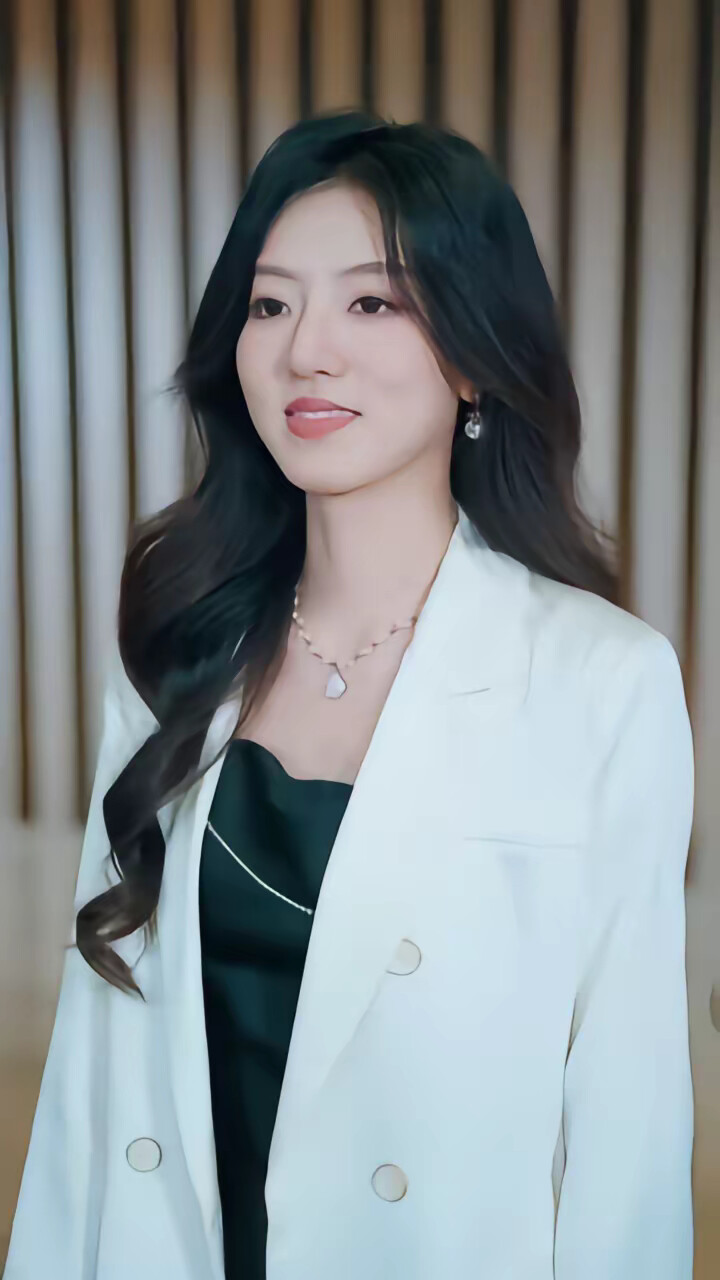 《高手下山：老婆是冰山女神》剧照