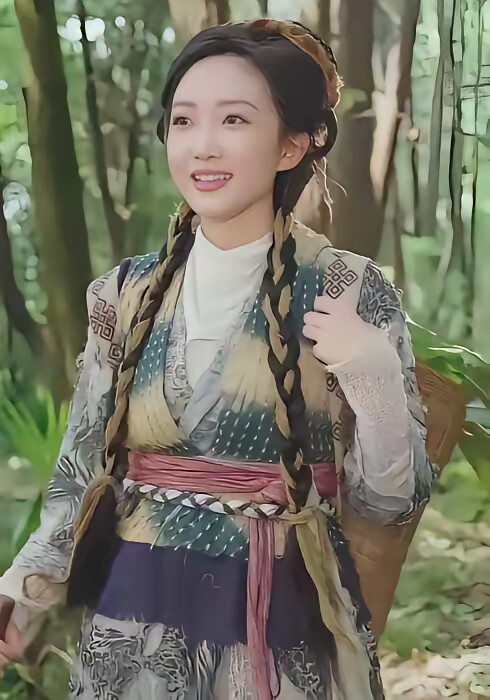 《穿成大力农女，咸鱼躺赢爽翻天》剧照