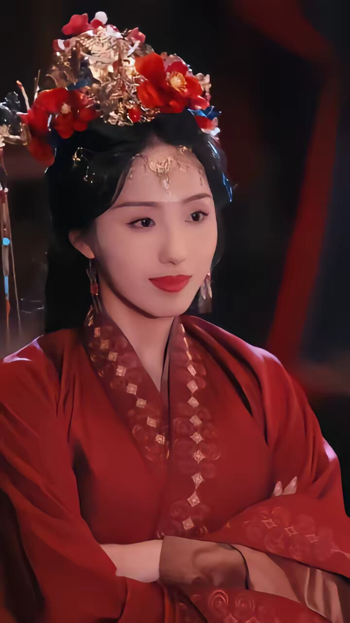 《让你去和亲，你在敌国登基了》剧照