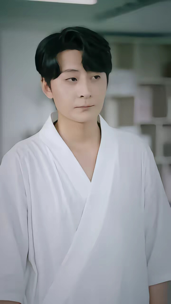 《都市：我既是神明》剧照