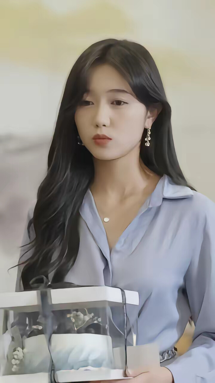 《闪婚后顾总宠妻无节制》剧照