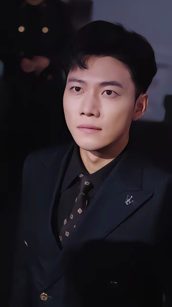 《觉醒后，我手持剧本覆手为雨》剧照