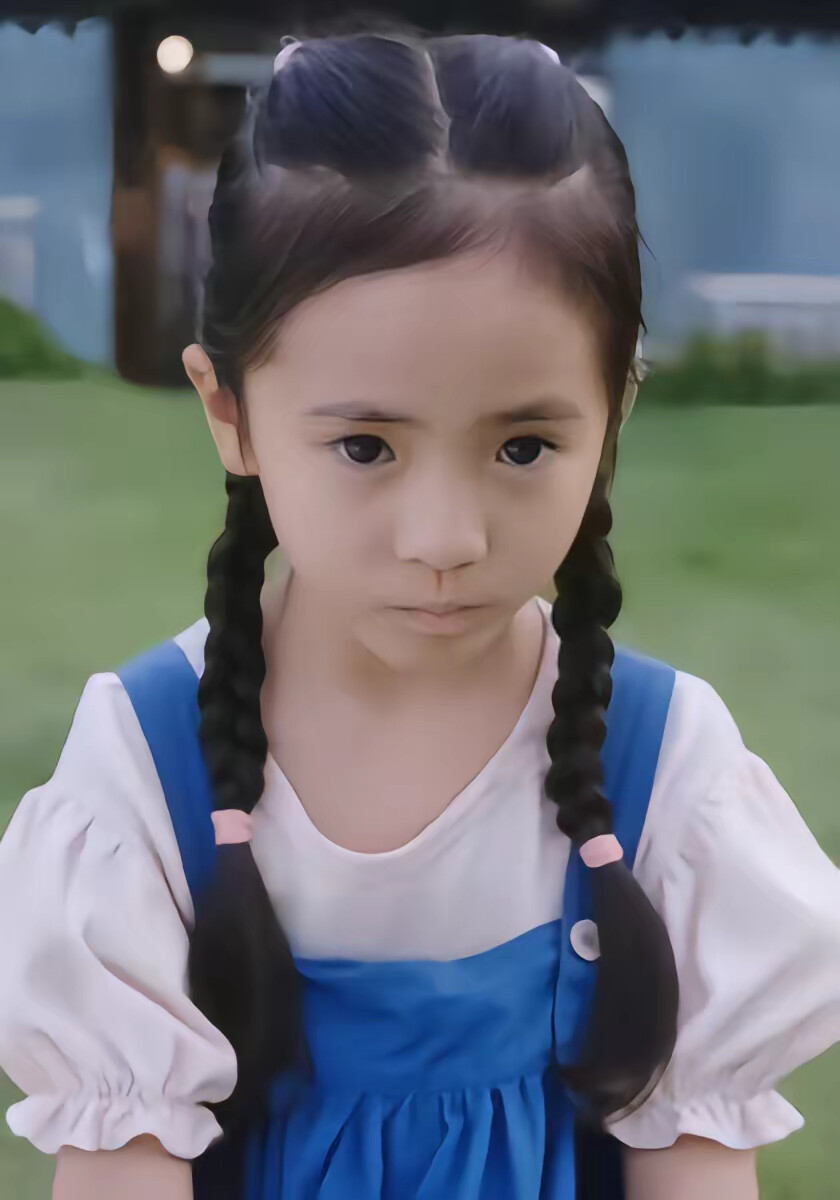 《小狗抓蝴蝶》剧照