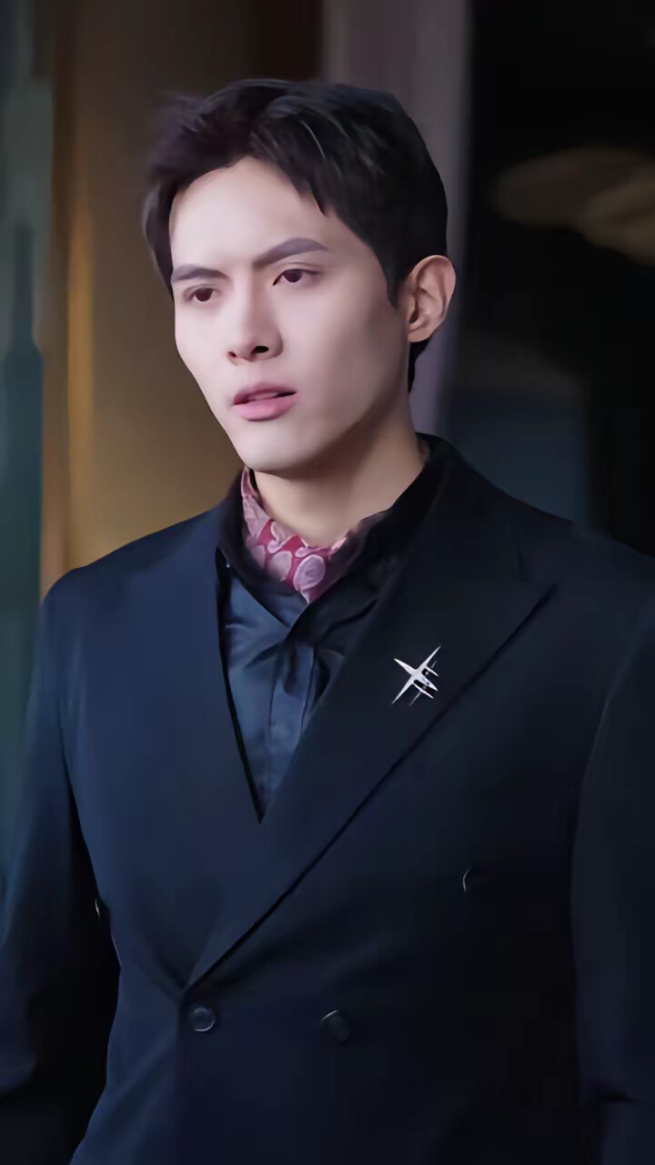 《离婚后五个大佬都要娶我》剧照