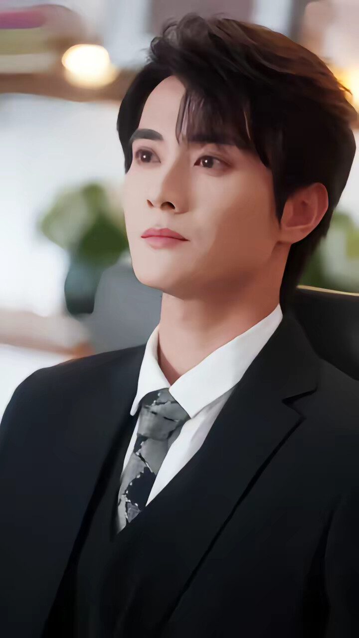 《老板他对我旧情难忘》剧照