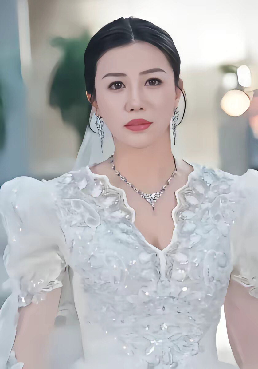 《爱于燃尽新生》剧照