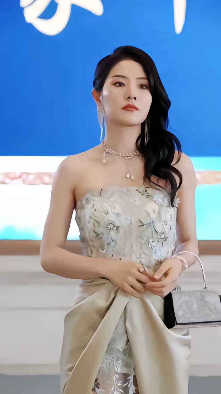 《重生后再回医美顶流》剧照