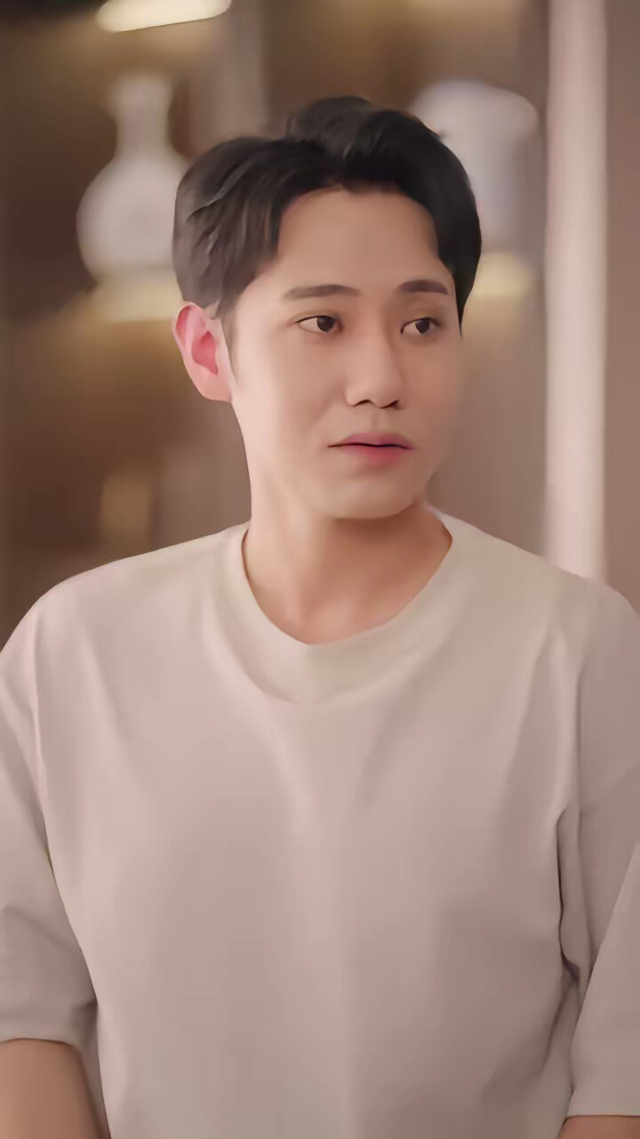 《刚分手，被姐姐拉去相亲》剧照